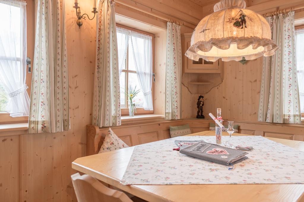 Oetztal Chalet Sautens Room photo