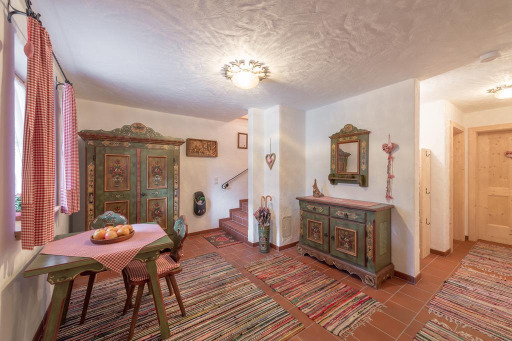 Oetztal Chalet Sautens Room photo